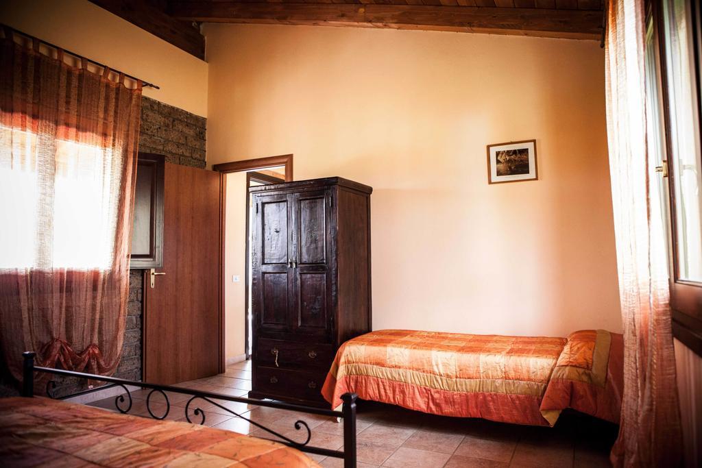 Agriturismo Il Ginepro Fluminimaggiore Cameră foto